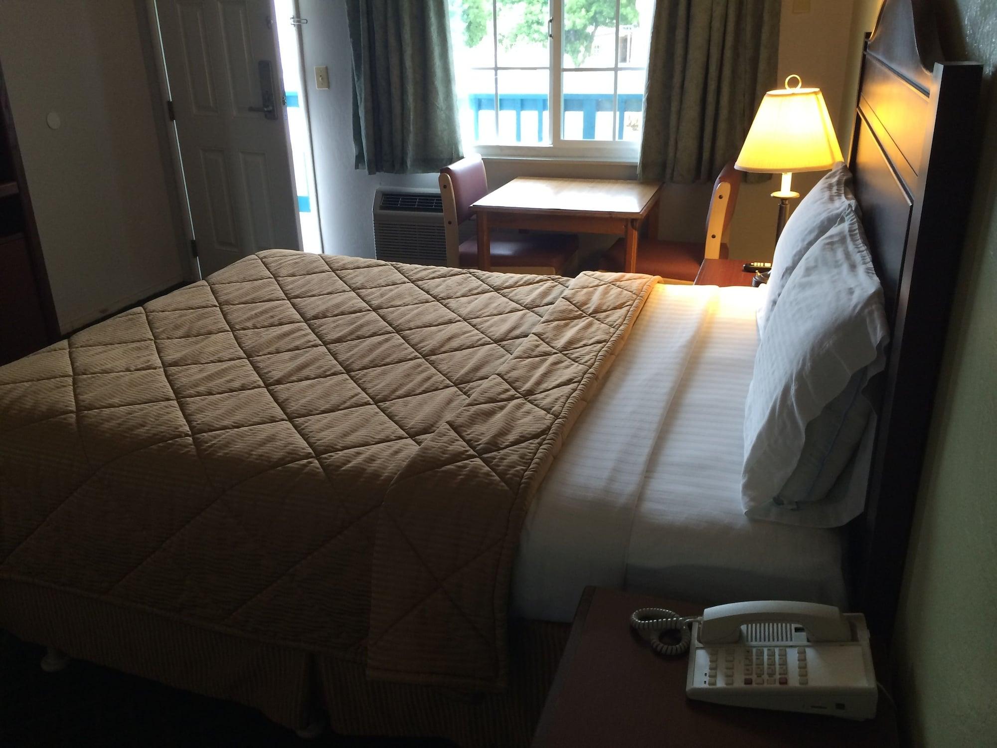 Travel Inn Redding Buitenkant foto