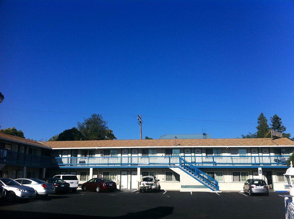 Travel Inn Redding Buitenkant foto