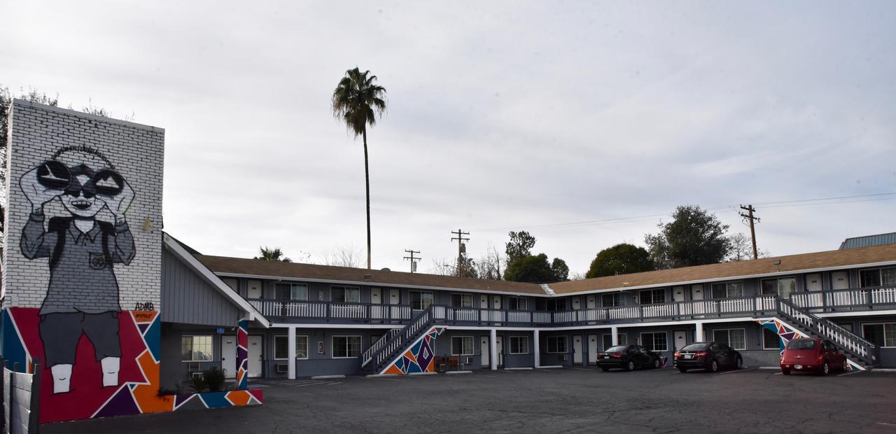 Travel Inn Redding Buitenkant foto